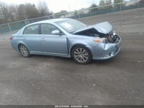 2011 Toyota Avalon