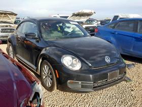 2013 Volkswagen Beetle