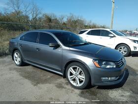 2014 Volkswagen Passat
