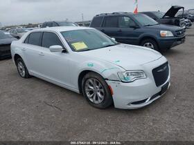2015 Chrysler 300
