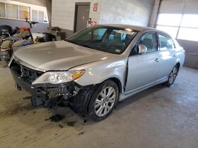 2012 Toyota Avalon