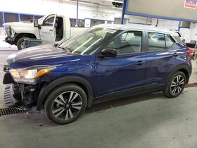 2019 Nissan Kicks