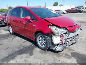 2013 Toyota Prius V