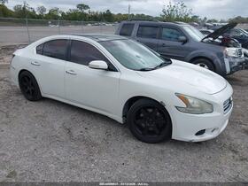2012 Nissan Maxima