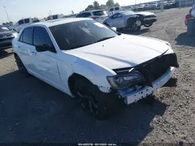 2022 Chrysler 300