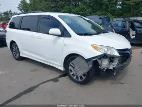 2018 Toyota Sienna