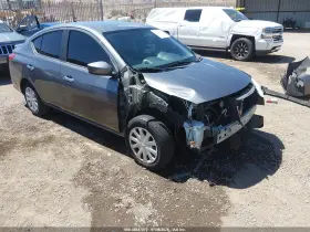 2016 Nissan Versa