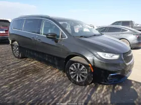2021 Chrysler Pacifica