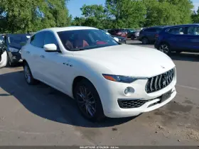 2022 Maserati Levante