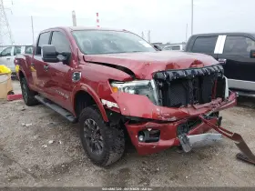 2016 Nissan Titan
