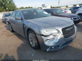 2018 Chrysler 300