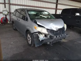 2016 Toyota Sienna