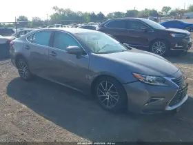 2016 Lexus ES