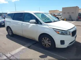 2016 Kia Sedona