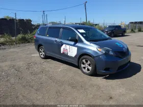 2014 Toyota Sienna